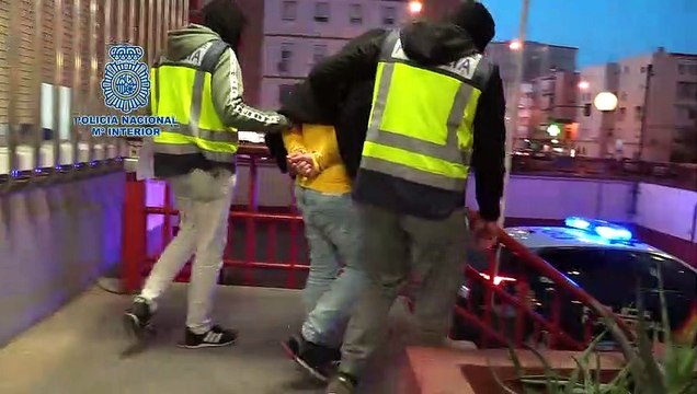 La Policia Nacional detiene a 10 personas por los desórdenes públicos ocurridos en el Benito Villamarín