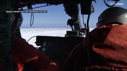 20 российский боевых кораблей прошли через льды мимо Японии