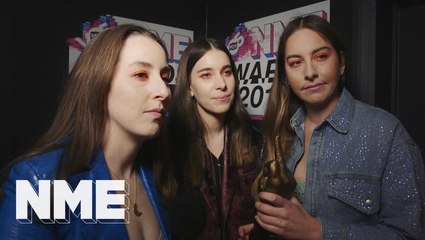 Haim: "We're coming back to the UK" | VO5 NME Awards 2018