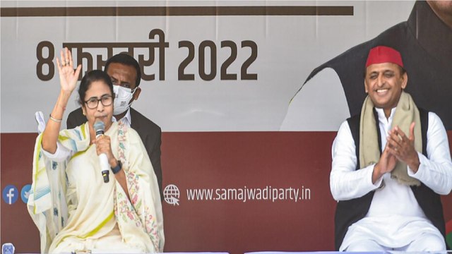 Mamata in Lucknow in support of Akhilesh Yadav