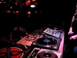 Leslie @ barlive - mars 2008