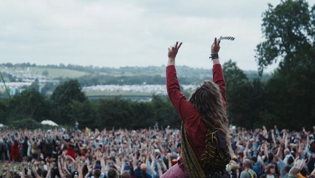 Glastonbury 2017 - Let's make the biggest ever human peace sign