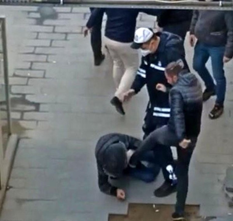 Cadde ortasında dayak yemişti, olayı gören vatandaş o anları anlattı