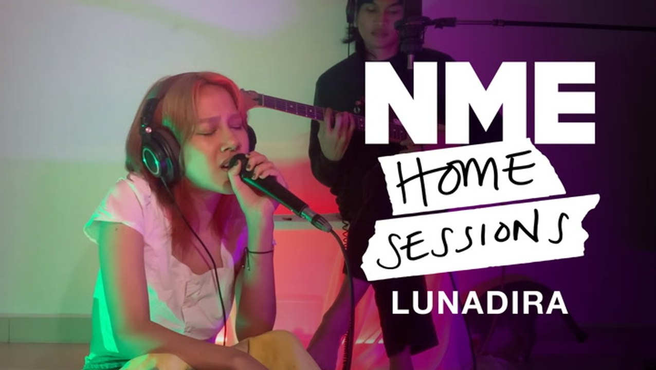 Lunadira – ‘Hoodie’, ‘Crazy Dizzy’ & ‘ur cute but boring’ | NME Home Sessions