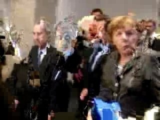 Bling Bling :Merkel se moque de Sarko