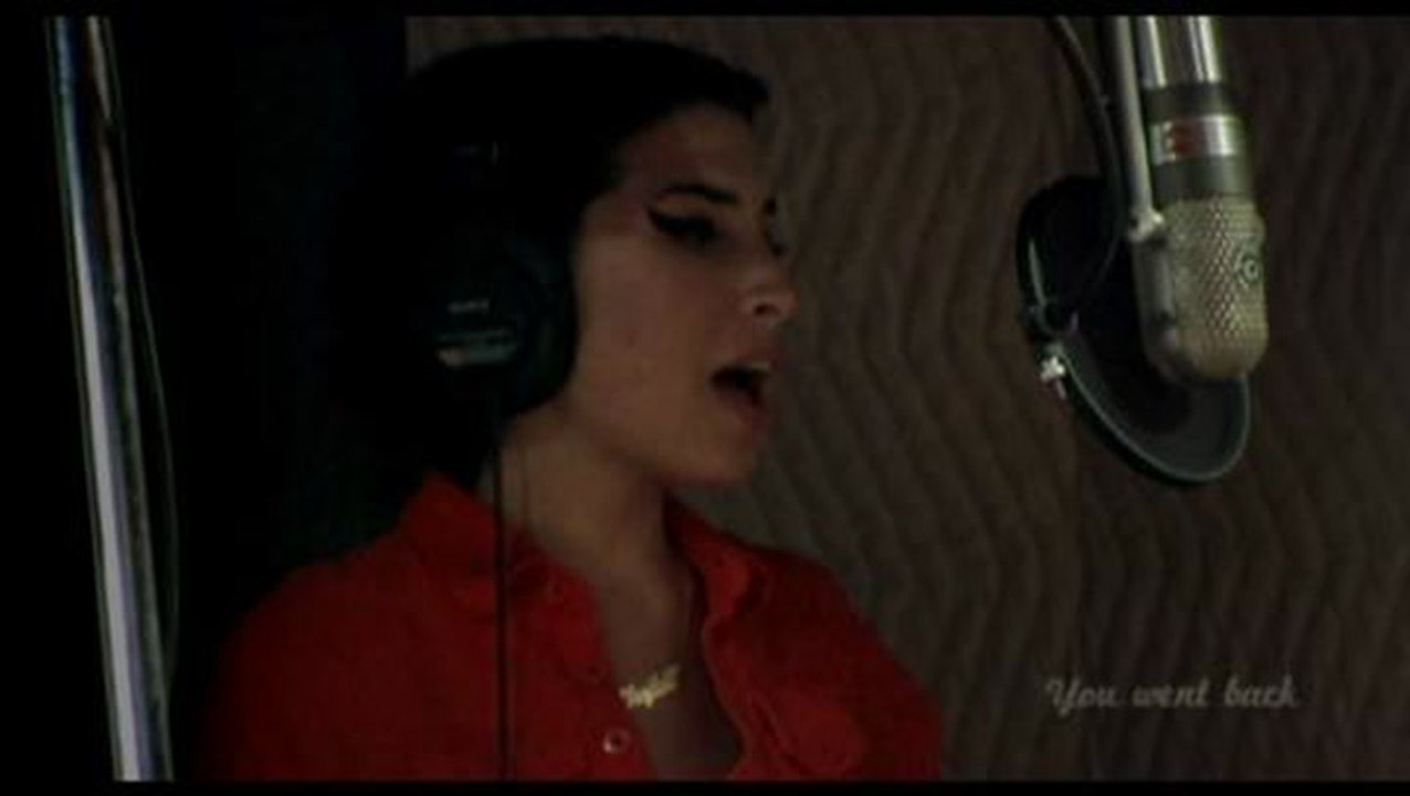 Amy Clip - Back To Black
