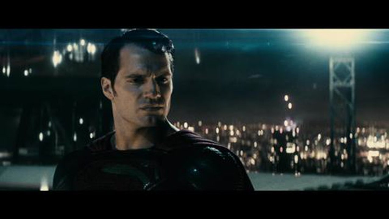 Batman v Superman: Dawn of Justice Clip - Day Versus Knight