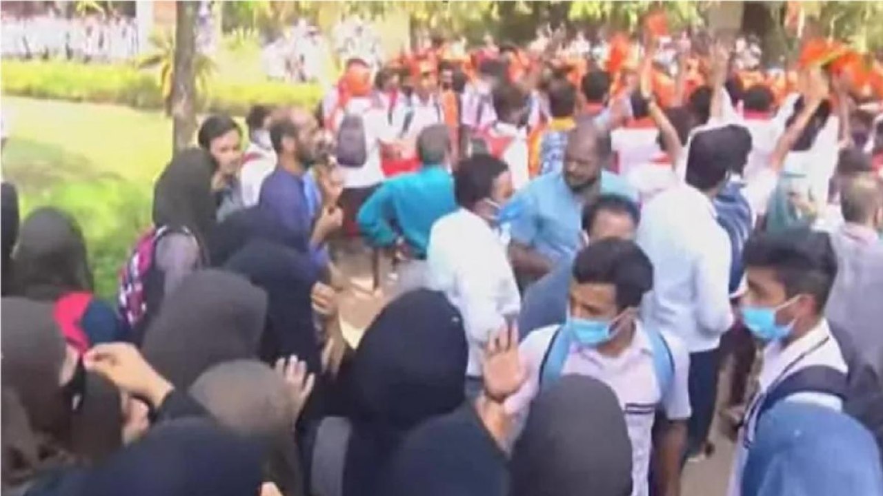 Political reactions on Karnataka hijab row