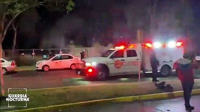 Tres personas lesionadas fue el saldo que dejó un choque frontal entre dos vehículos en Bugambilias