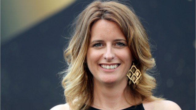 GALA VIDEO - Anne Décis : pourquoi elle interdit à ses filles de regarder Plus belle la vie ?