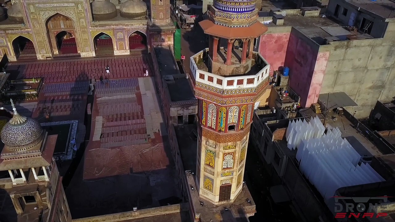 Lahore, Pakistan  - by drone [4K]