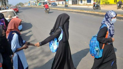 Searching related to hijab controversy increased in a week