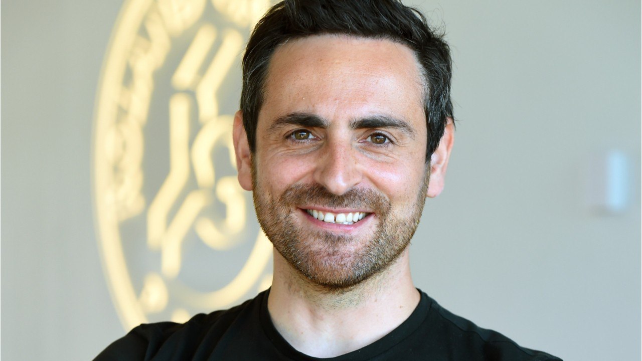 Voici - Camille Combal : ses confessions sur sa "période de vraie galère" à ses débuts