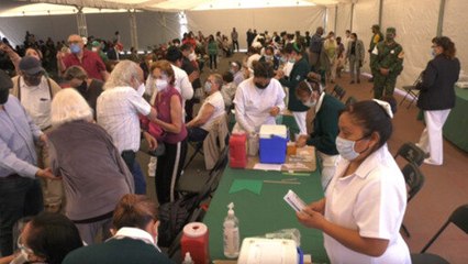 Endeudados por curarse de covid en México