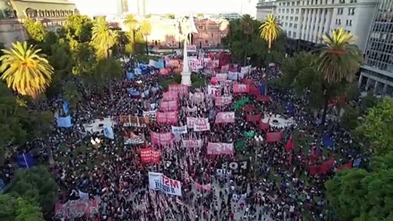Esquerdistas protestam na Argentina contra acordo com FMI