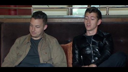 Arctic Monkeys - 'Drunk Texts Are A Bad Idea'