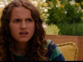 This Is 40: Clip - Pete And Debbie Encourage Sadie