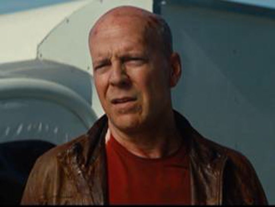 Looper - DVD and Blu-ray Trailer