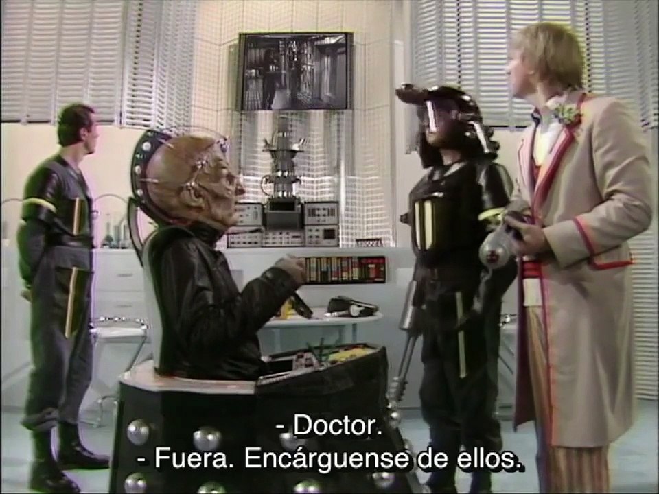 Doctor Who clásico Temporada 21 episodio 14 "Resurrection of the Daleks part 4" (subtítulos en español)