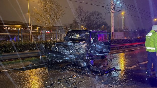 Bursa'da alkollü sürücülerin karıştığı zincirleme kazada 1 kişi öldü, 1 kişi yaralandı