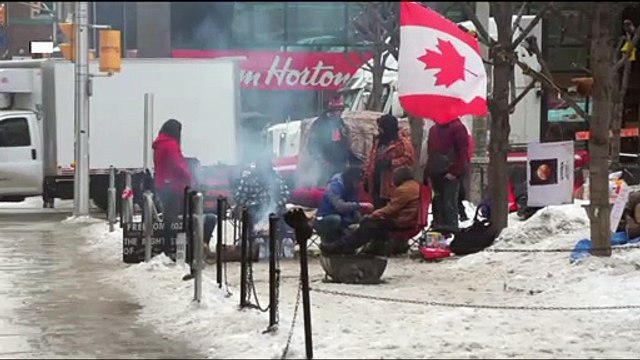 Канадские дальнобойщики не прекращают акции протеста
