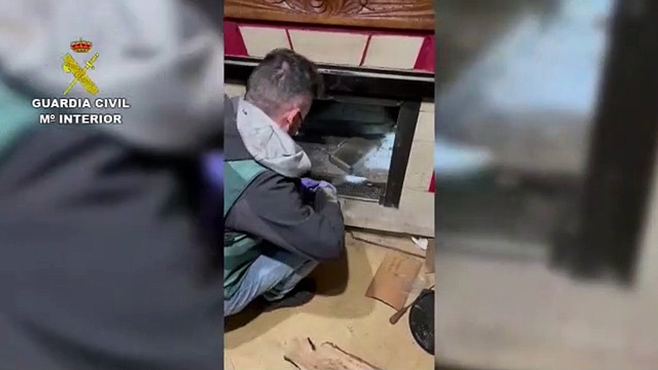 La Guardia Civil detiene en Pueyo a dos personas por fabricación de explosivos y tráfico de armas. GUARDIA CIVIL