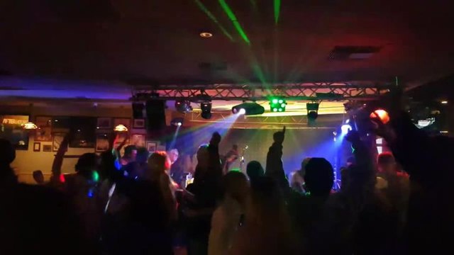 Mandurah residents rushing into Murphy's as Phase Four Restrictions Began