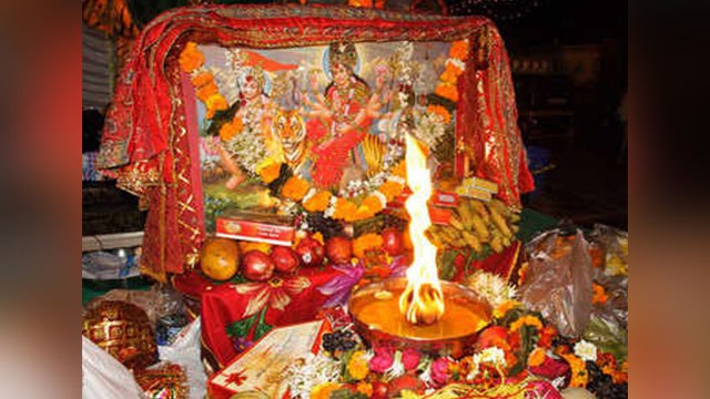 Gupt Navratri 2022: गुप्त नवरात्रि महानवमी पूजा विधि | गुप्त नवरात्रि घट विसर्जन विधि | Boldsky