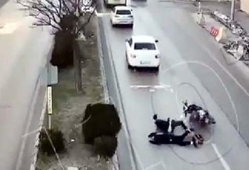 Télécharger la video: Son dakika haber! GAZİANTEP'TE KAZALAR MOBESE KAMERALARINDA