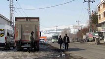 Düzensiz göçmenlerin yolculuğu Kars'ta son buldu