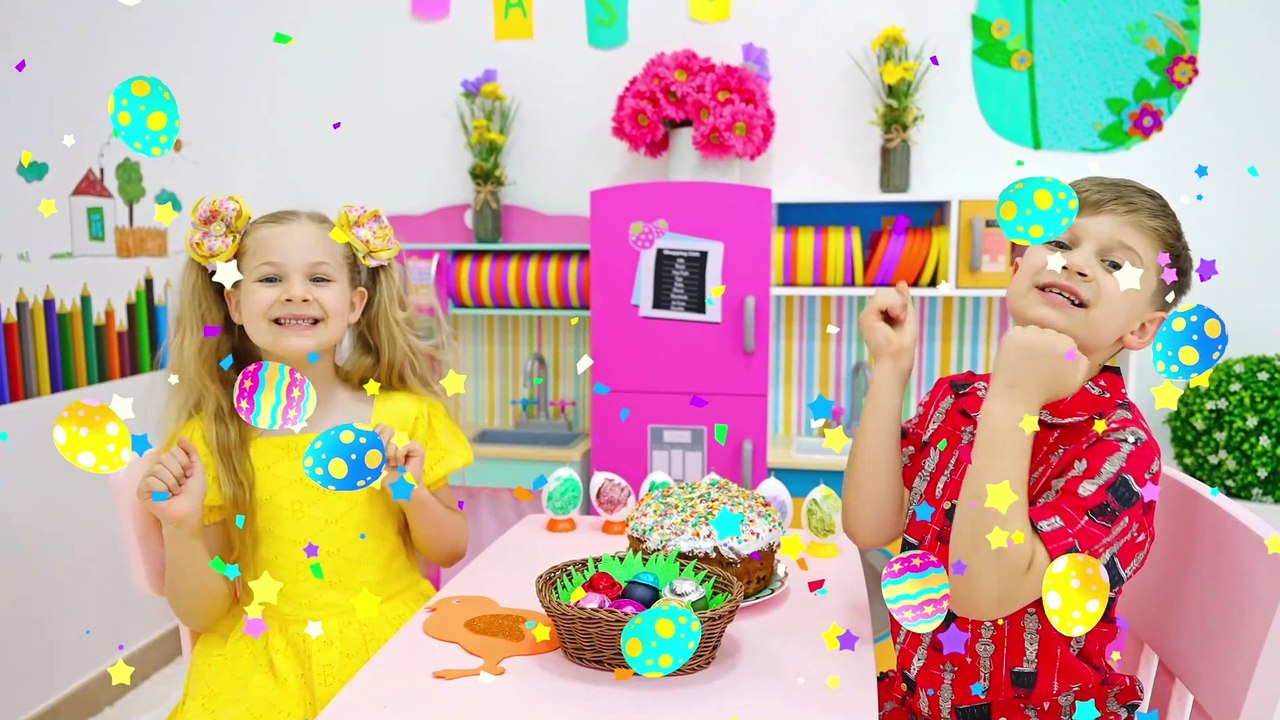 Diana and Roma talk about their favorite holidays