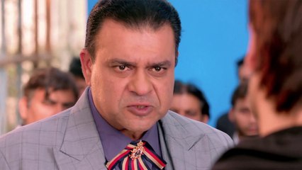 Sirf Tum Episode 69 promo; Ranveer blackmails his father | FilmiBeat