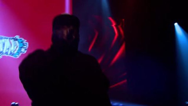 Run The Jewels play 'Lie Cheat Steal' at the NME Awards 2015 with Austin, Texas