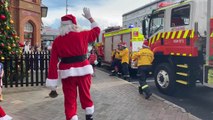 Santa and Mrs Claus arrive at Corbett Plaza - December 7 -  Southern Highland News