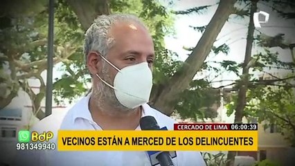 Cercado de Lima: joven arroja celular debajo de camioneta y huye de asalto