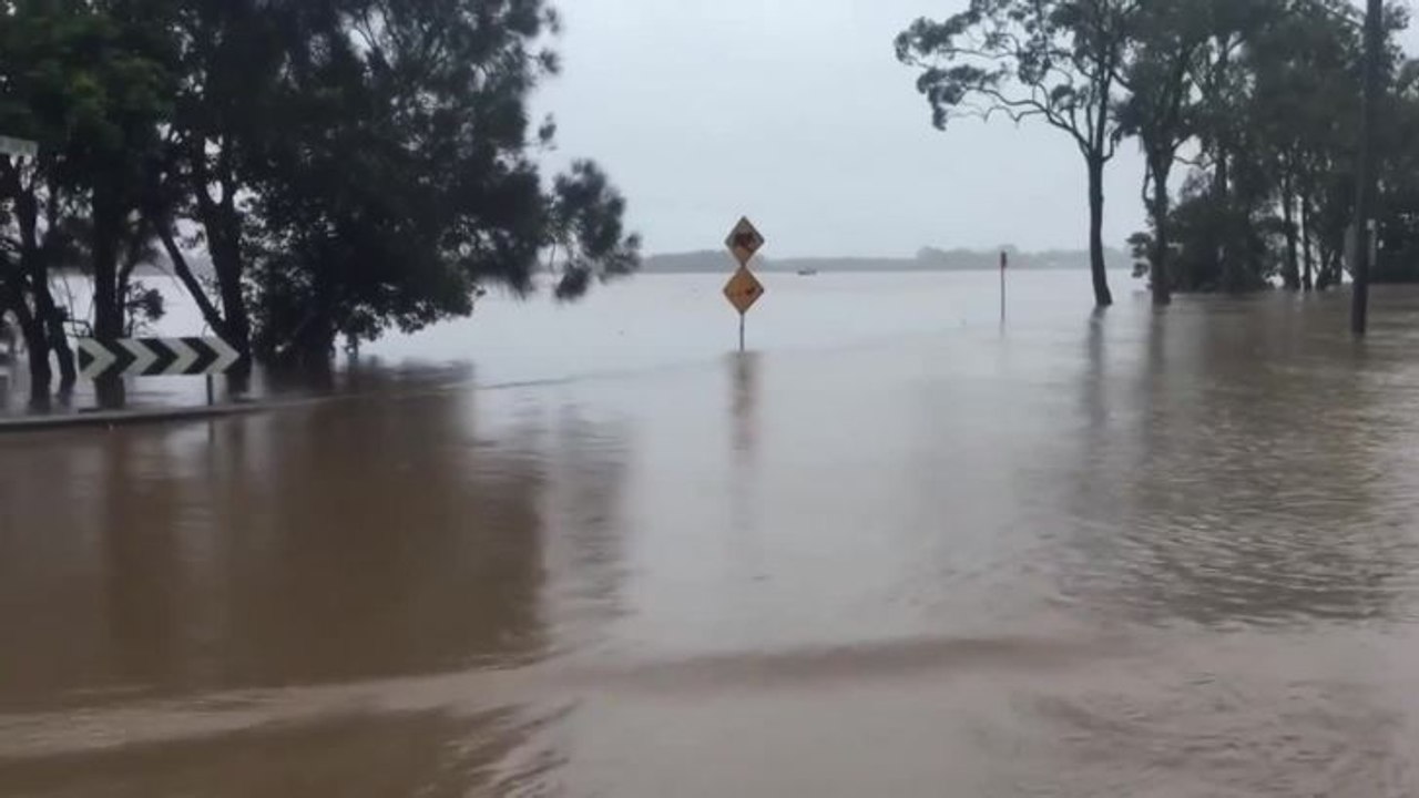 Settlement Point Road, Port Macquarie