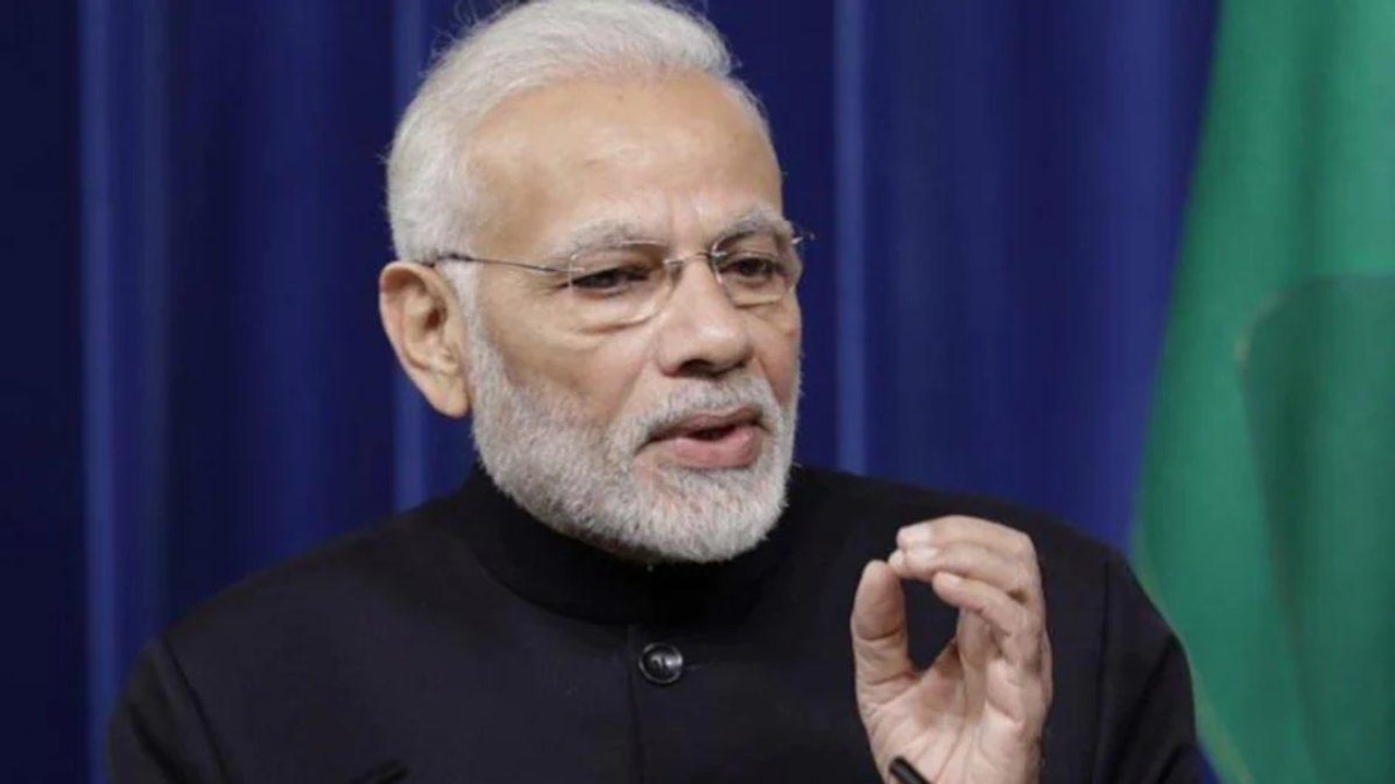PM Modi talks about Ayushman Bharat and states opposing it