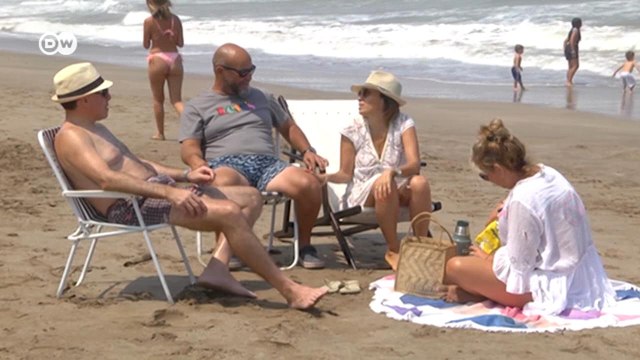 Деньги от государства на отпуск в родной стране: насколько успешен опыт Аргентины? (09.02.2022)