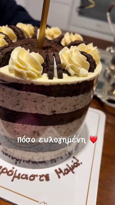 Φαίη Σκορδά: Συγκινημένη με την έκπληξη που την περίμενε στο σπίτι από τους γιους της 2