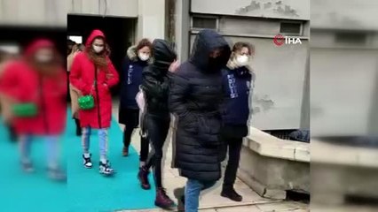 Yabancı uyruklu kadınları fuhuşa zorlayan 2 şüpheli yakalandı