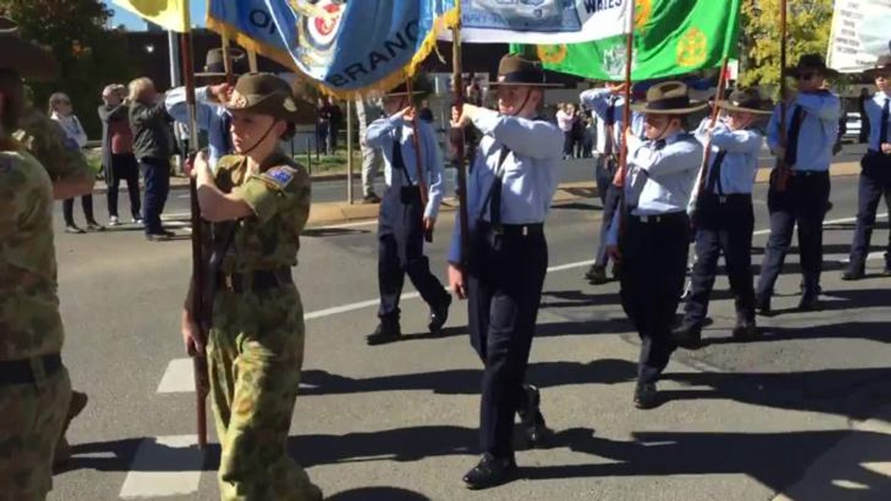 Anzac Day march in Orange