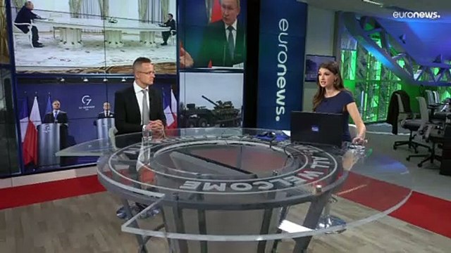 Сийярто: Венгрия выступает за диалог с Россией и против санкций