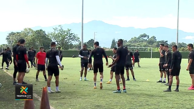 td7-Jeaustin-Campos-recupera-piezas-importantes-para-el-duelo-ante-San-Carlos-090222