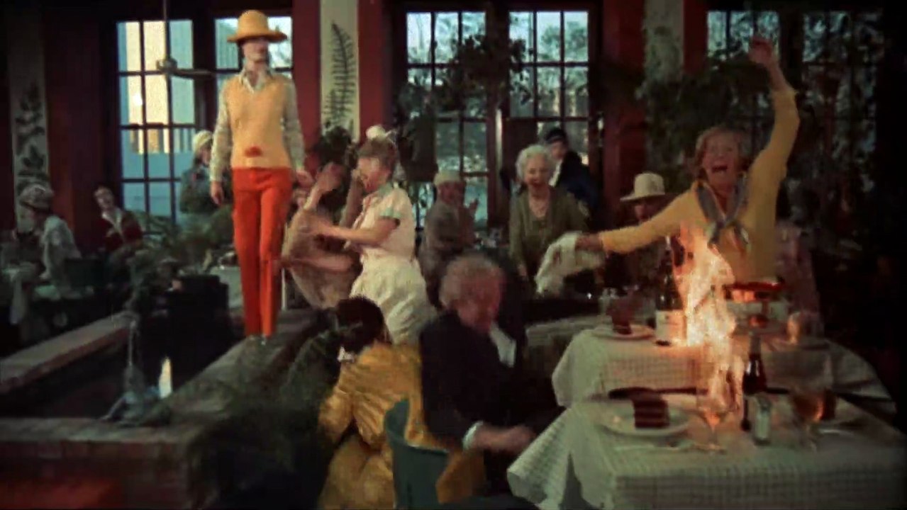 FUN WITH DICK AND JANE Movie (1977) - George Segal, Jane Fonda, Ed McMahon