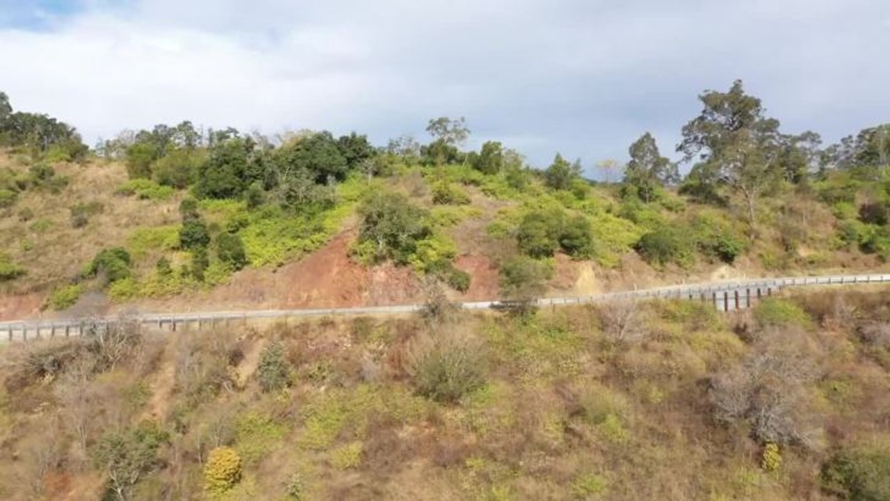 OXLEY HIGHWAY - BEFORE AND AFTER