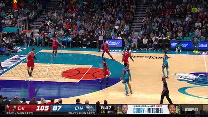 Dunk of the Night: Kelly Oubre Jr.