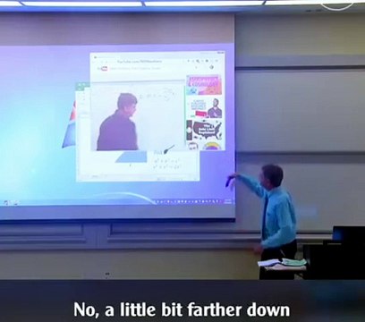 Le professeur de mathématiques qui fait une blague à ses élèves