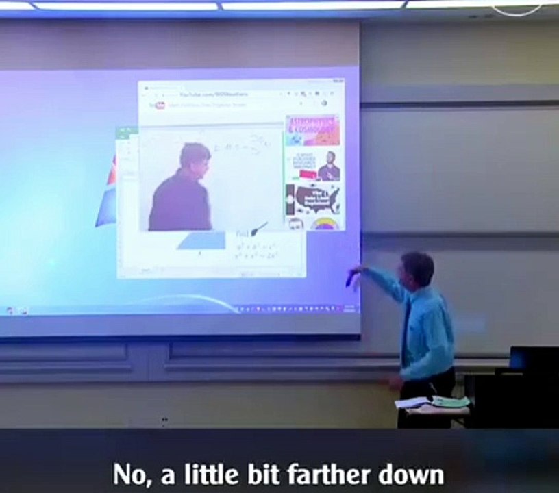 Le professeur de mathématiques qui fait une blague à ses élèves