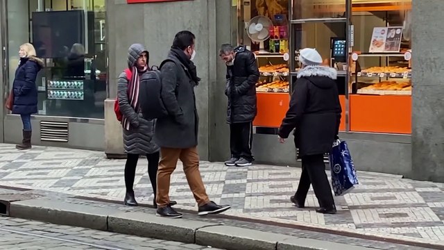 Covid, l'Europa verso la normalità. Ora necessari test e vaccini per i paesi poveri