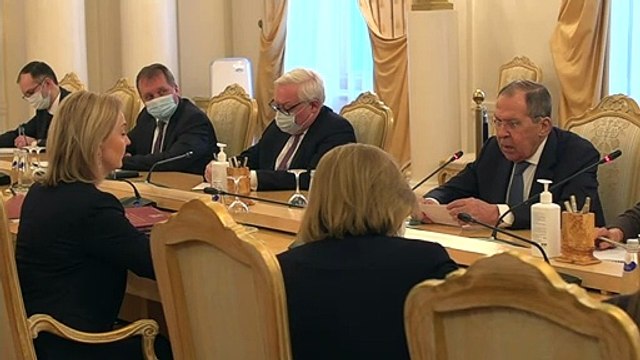 Truss urges Lavrov to take diplomatic path with Ukraine